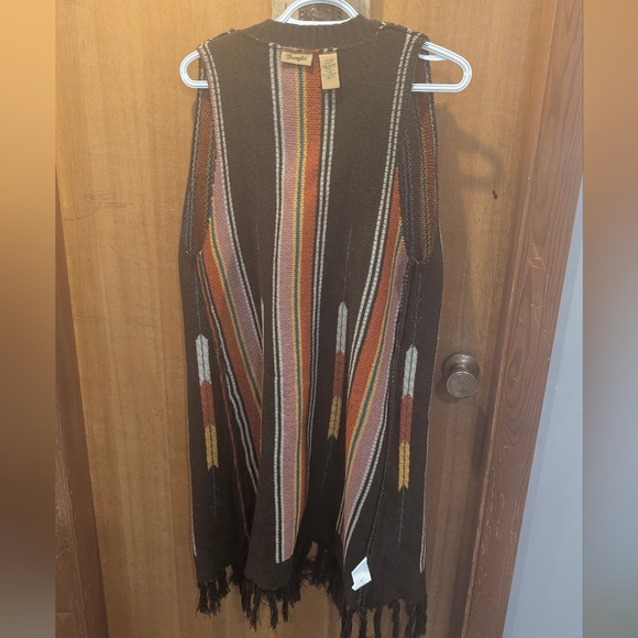 Wrangler Southwestern Striped Fringe Open Vest - Picture 10 of 10